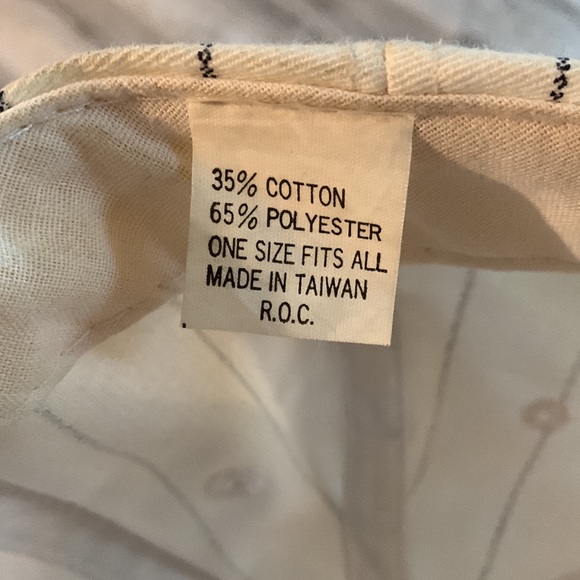 Vintage Carowinds hat - Picture 3 of 4